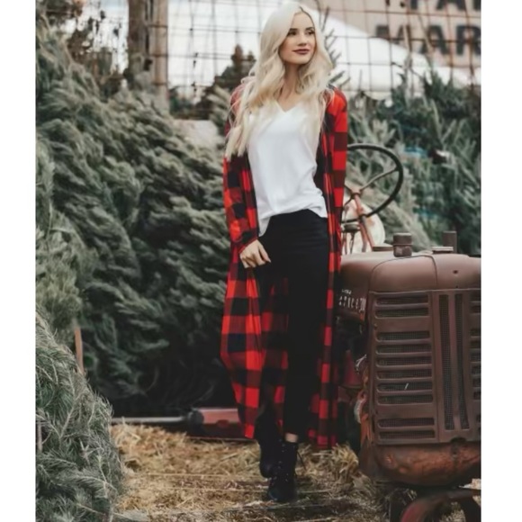 🦬♥️ Buffalo Cardigan Duster Red and Black. Size Small. ♥️🦬 - Picture 2 of 4